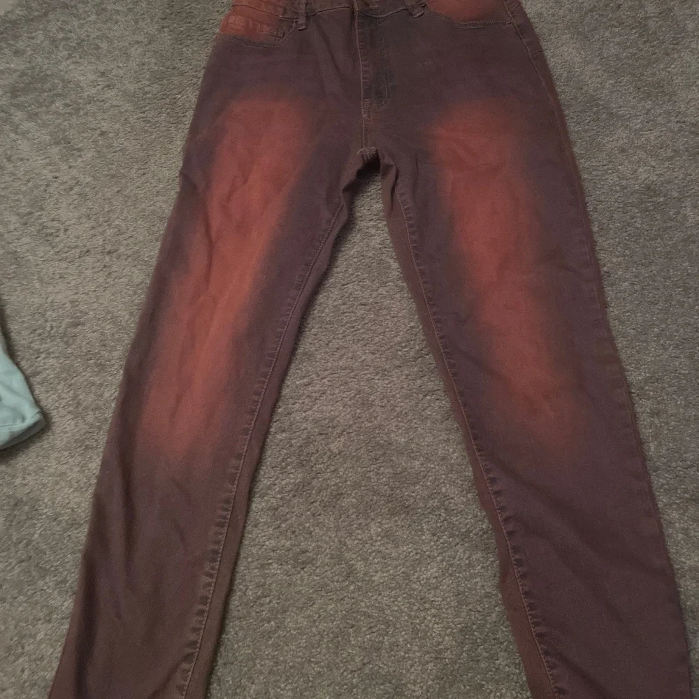 Jeans - Picture 1 of 2